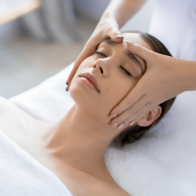 Dry Face & Head Massage